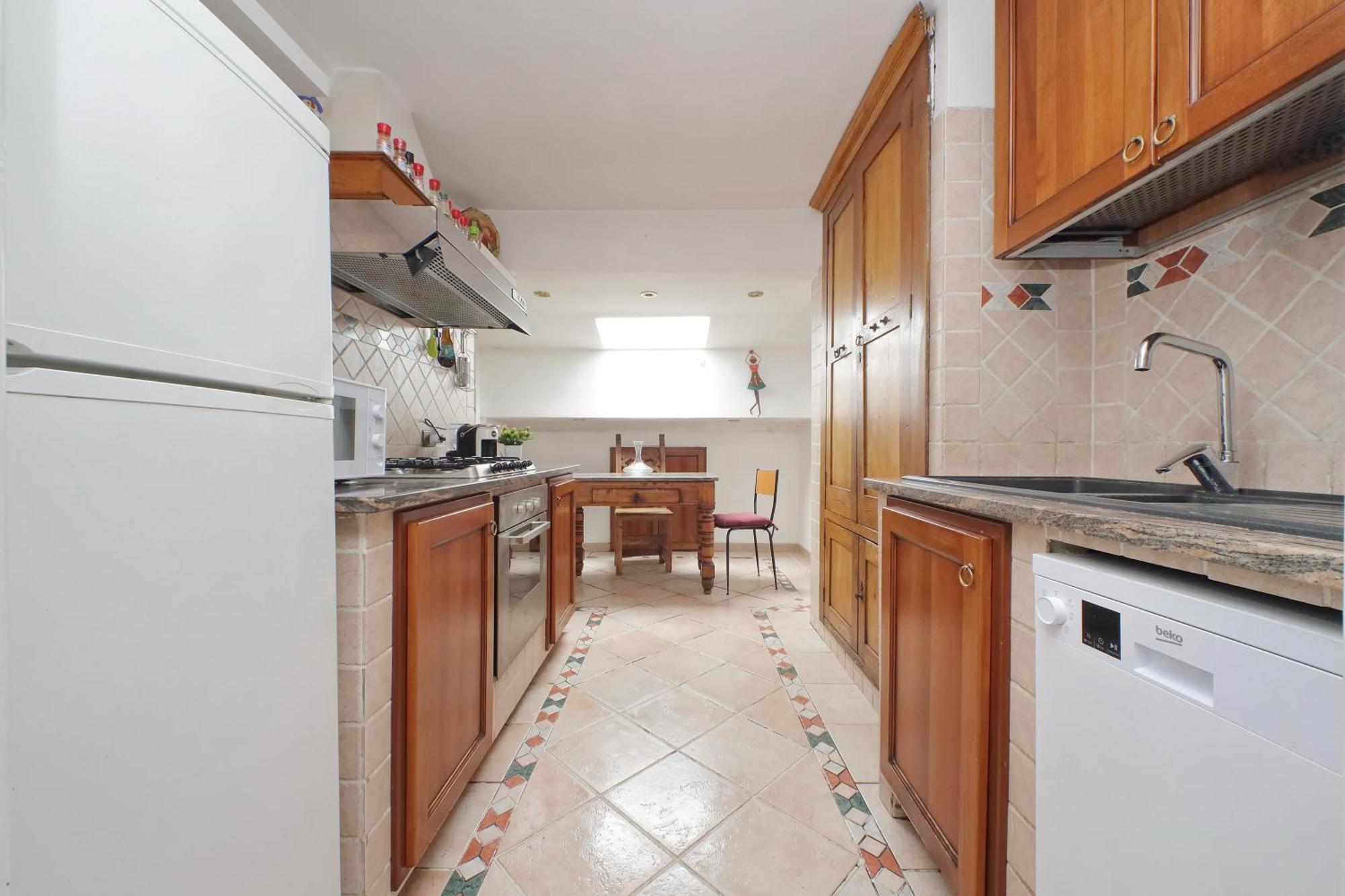 Apartamento Anno Domini 120 Sqm, Large, Elegant, Near Center Roma